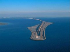 太酷了：跨海大橋修到中間，突然消失！